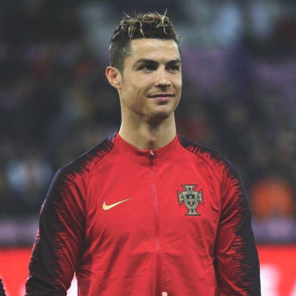 湖人108-125不敌太阳结束7连胜，东契奇38+11+9失误，詹姆斯10分，狄龙33分