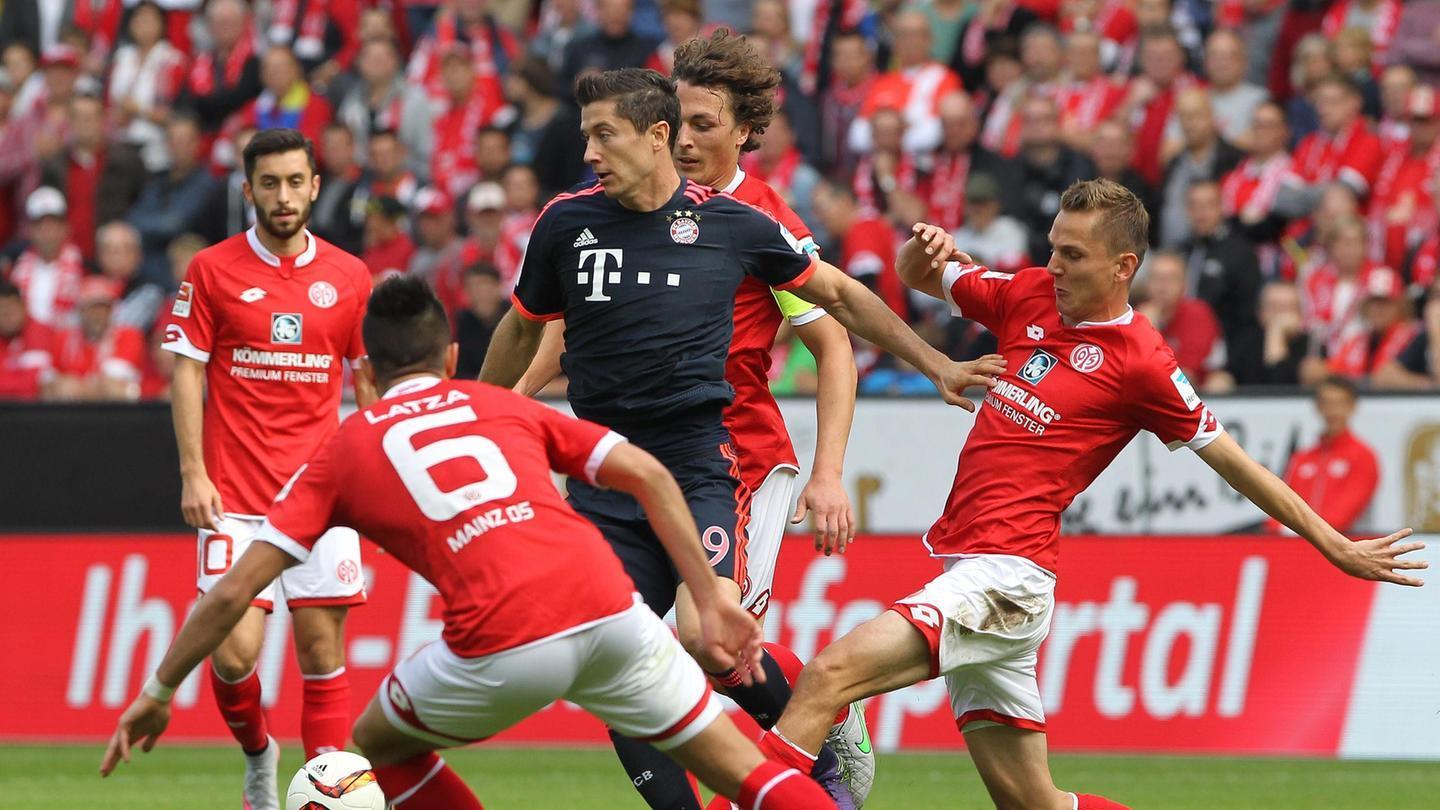 德甲前瞻：斯图加特欲报一箭之仇，拜仁防线需提升专注度