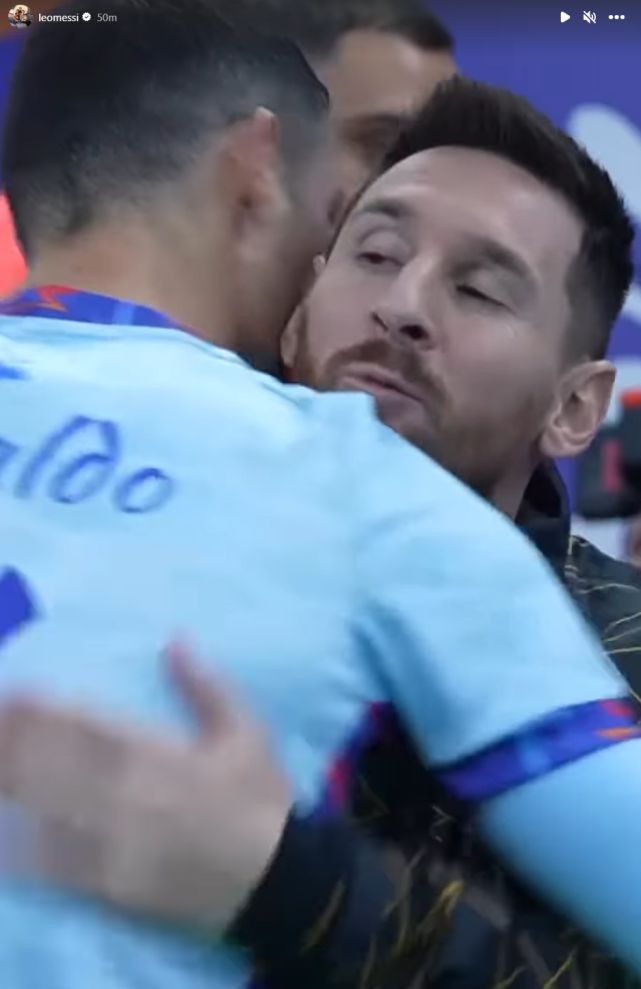 姆巴佩、C罗、德布劳内均未参与FIFA年度最佳球员投票（FIFA年度最佳球员投票未见姆巴佩、C罗、德布劳内参与）