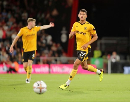 米体：国米计划在冬窗引进热那亚边后卫诺顿-库菲，外租恩里克