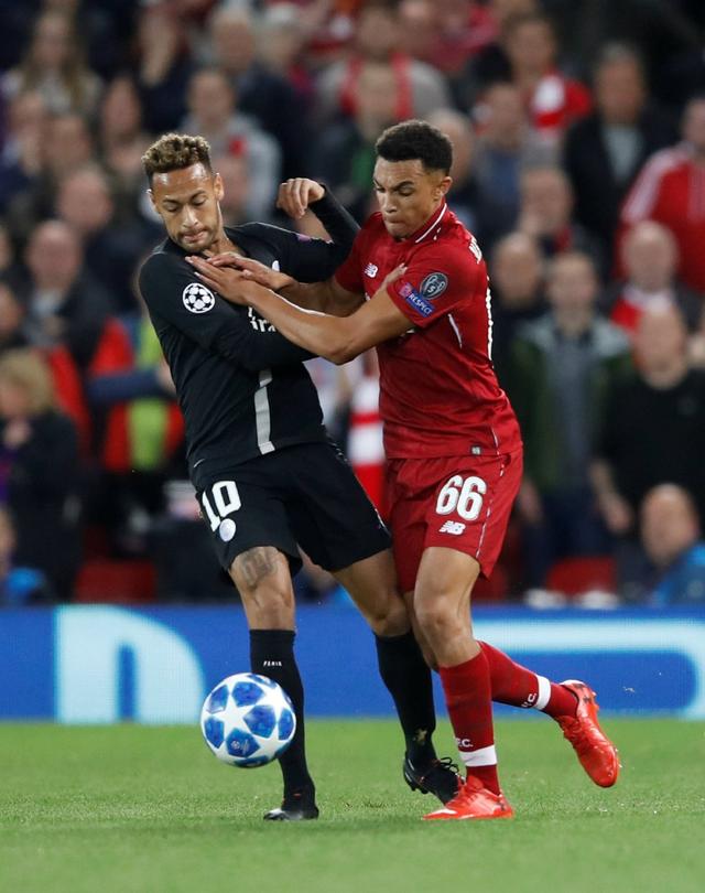 中超：武汉三镇主场1-0小胜上海申花（中超：武汉三镇主场1比0力克上海申花）