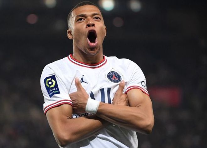 申花vs广岛三箭全场数据：射门13-14，控球率36-64