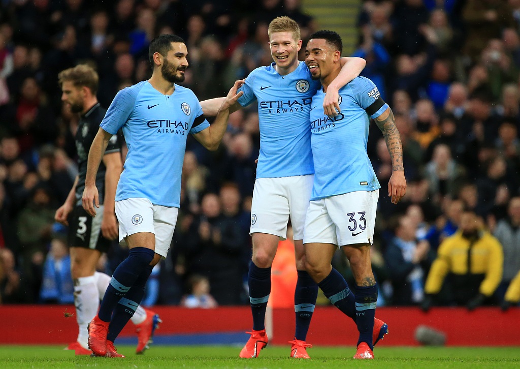 亚精英第六轮最后两场比赛已经结束，申花客场0-1不敌广岛三箭，FC首尔1-1战平墨尔本城。