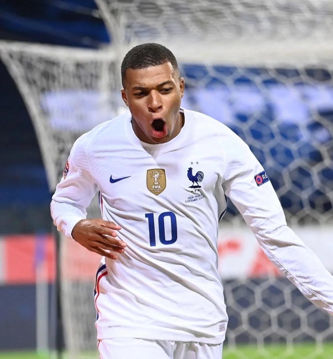 球员被球迷喊“去找个班上”，加图索：坦白地说这让我很难受