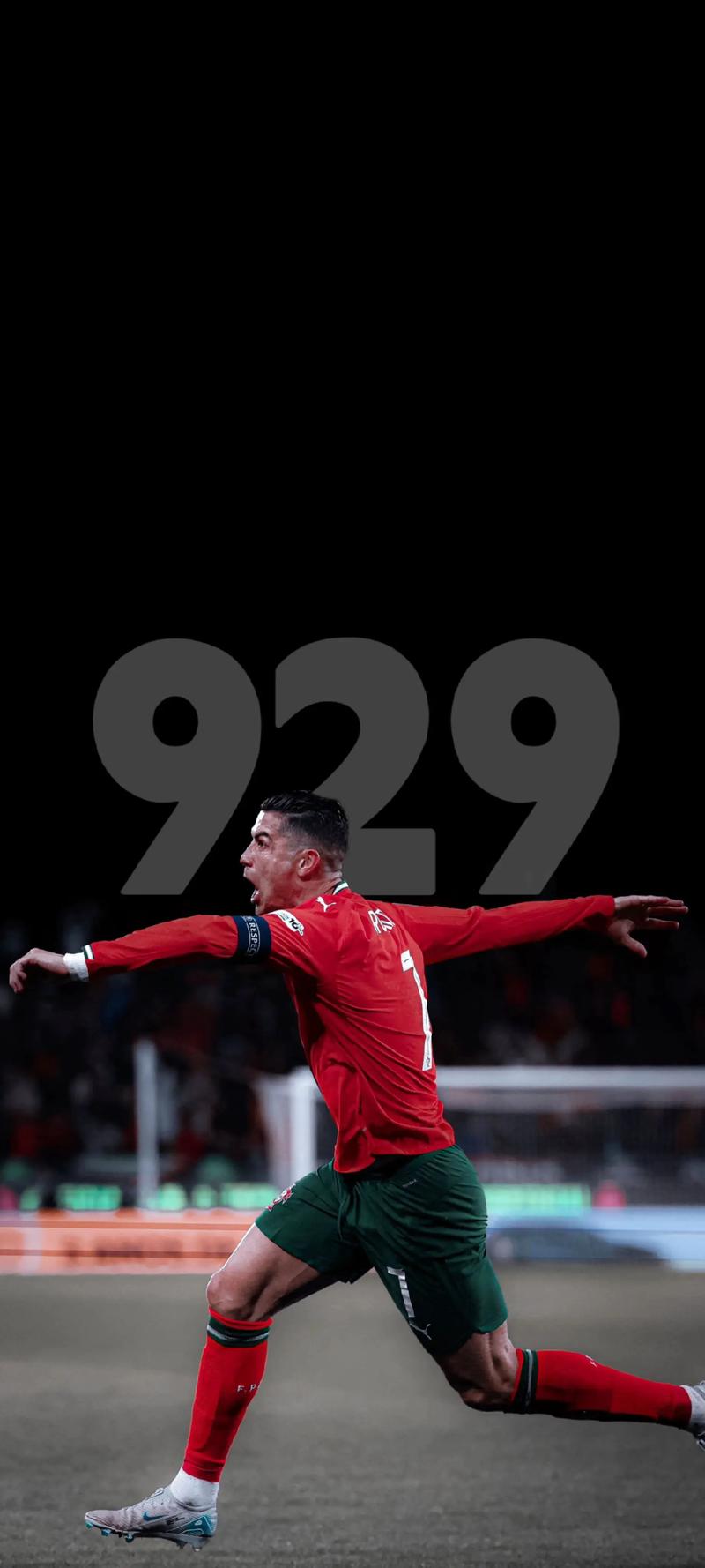 穆勒：我很享受加拿大的自由，但有时也会想念拜仁的高压环境（穆勒：在加拿大我享受自由，但偶尔仍会怀念拜仁的高压节奏）