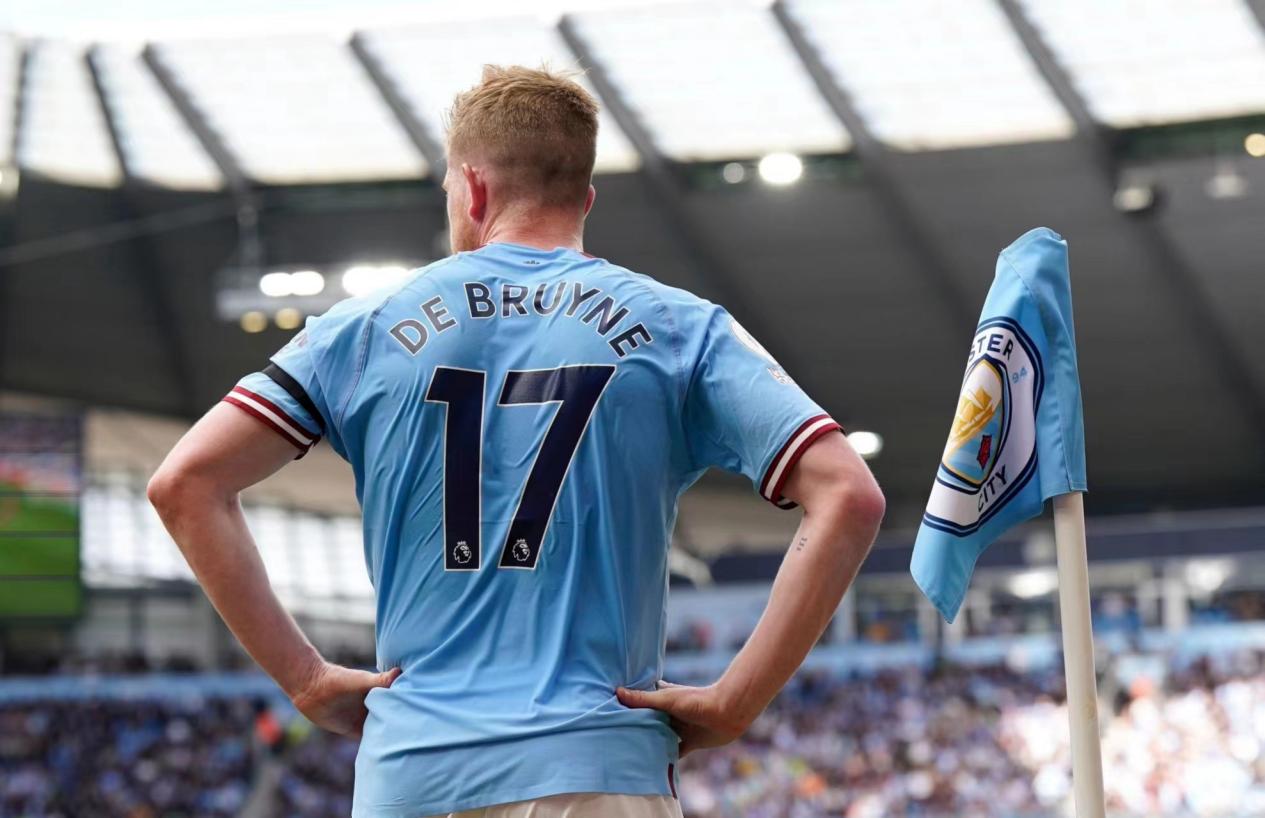 马特乌斯：我坚信除非遇到伤病，否则诺伊尔会在拜仁再踢一年